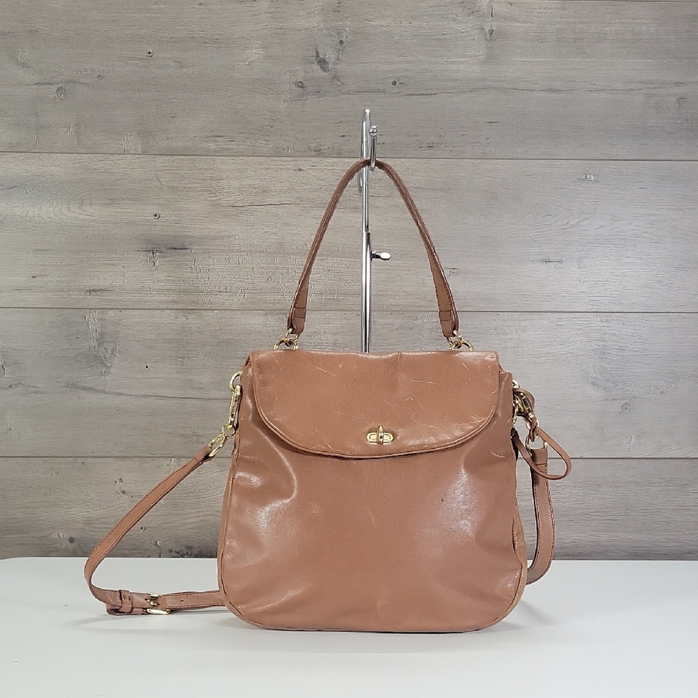 Henri Bendel Classic Tan Leather Crossbody Shoulder Bag